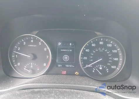 2017 Hyundai Elantra Value Edition из США, поврежденный, VIN 5NPD84LF1HH138694